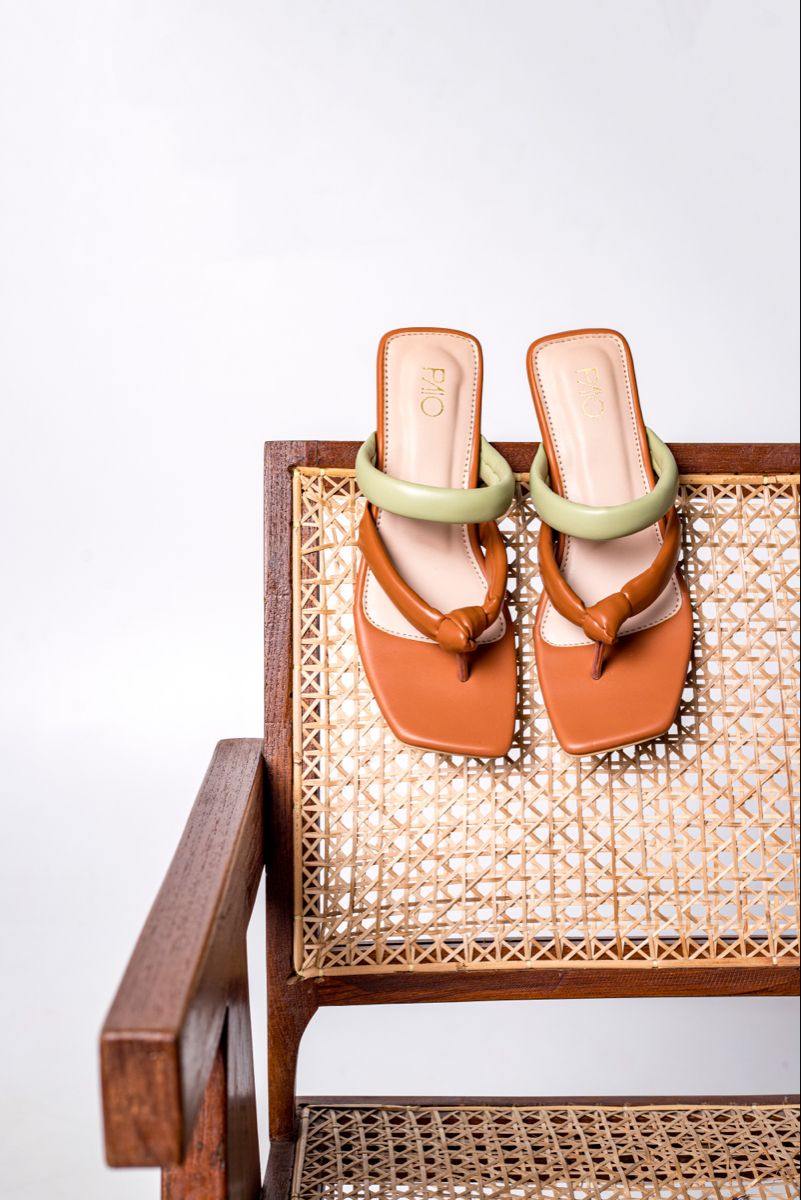CHAUSSURES & SANDALES